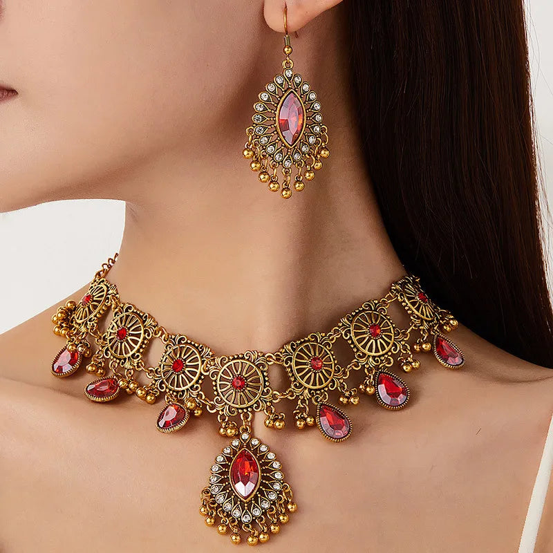 Vintage Pendant Jewelry Set
