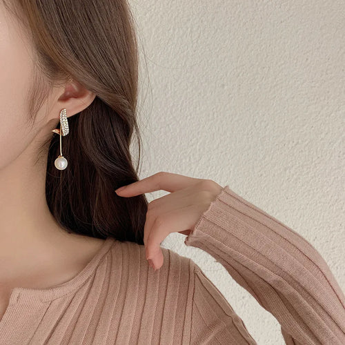 Pearl Dangle Earrings