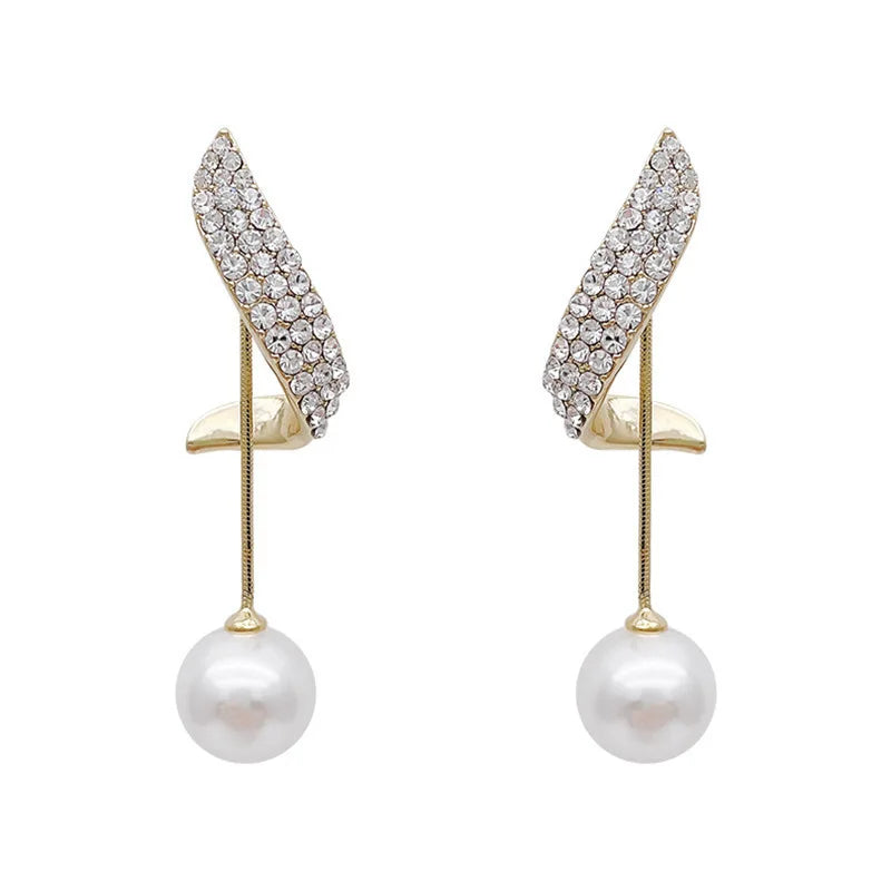 Pearl Dangle Earrings